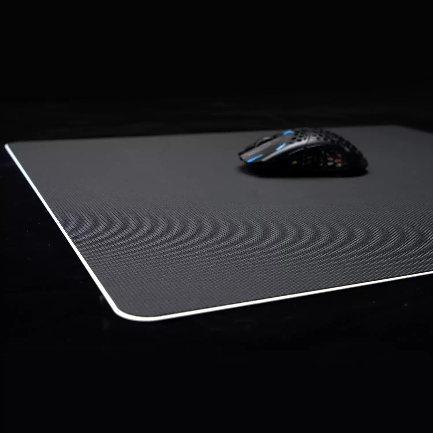 Click Gaming Gear Twin Glass M - Fps Gaming Mouse review and price
